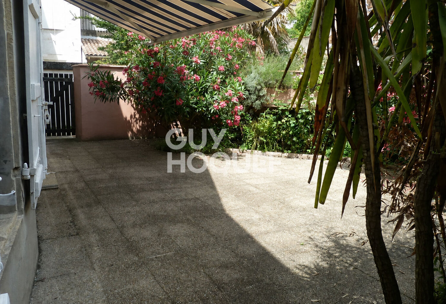 Appartement de caractère en centre-ville, avec terrasse — photo 1