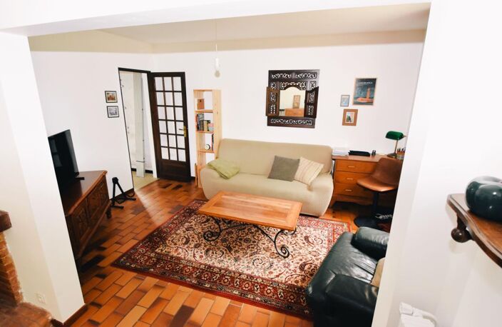 Maison dans un magnifique cadre — photo 2