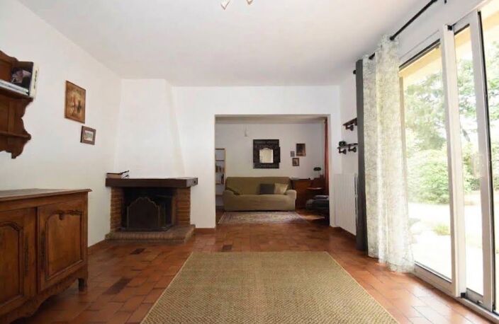 Maison dans un magnifique cadre — photo 3