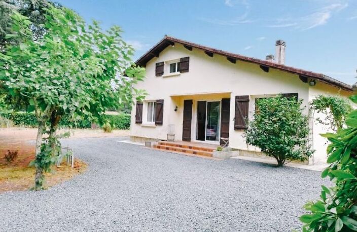 Maison dans un magnifique cadre — photo 4