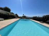A VENDRE CEYRESTE 13600 VILLA INDIVIDUELLE5 PIECES AVEC PISCINE GARAGE JARDIN VUE DEGAGEE — photo 2