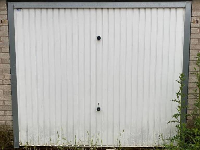 Garage À Louer — photo 1