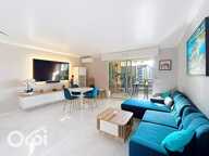 SAINT-RAPHAËL CENTRE – 3 PIÈCES HAUT DE GAMME – TERRASSE 27 M² – GARAGE — photo 2