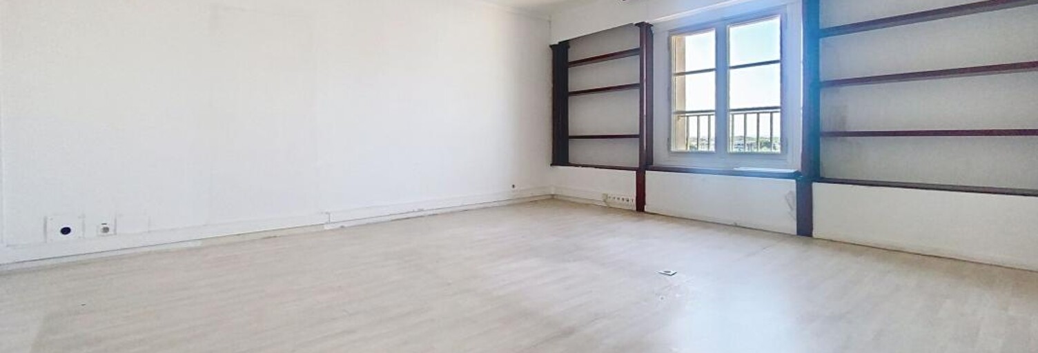 Immeuble  642 m² à vendre à Fréjus (83600)