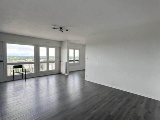 Appartement À Louer — photo du bien