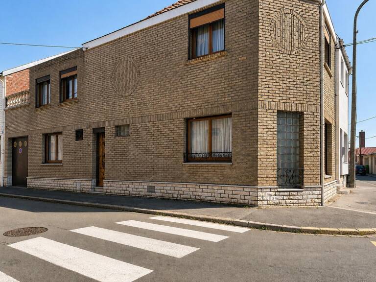 MAISON DE VILLE 2 CHAMBRES + BUREAU ET GARAGE — photo 1