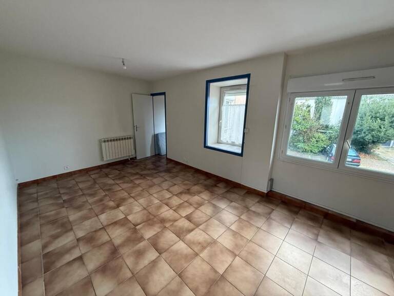 Appartement T3 à louer sur Dompierre sur Mer — photo 1