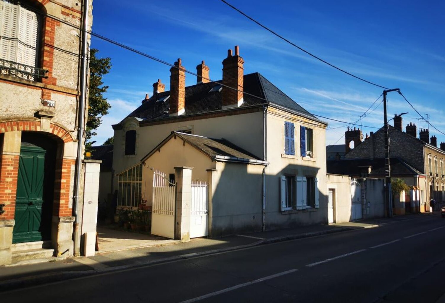 Maison ancienne à Orléans proche du tram et de la gare — photo 1