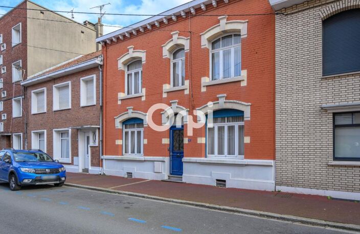 Belle maison de ville à Lens, à quelques minutes à pied de la gare — photo 2