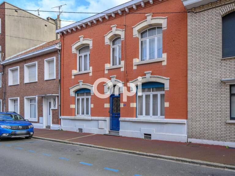 Belle maison de ville à Lens, à quelques minutes à pied de la gare — photo 1