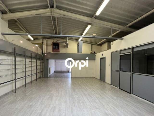 Local commercial de 358m2, en centre ville de Lens — photo du bien