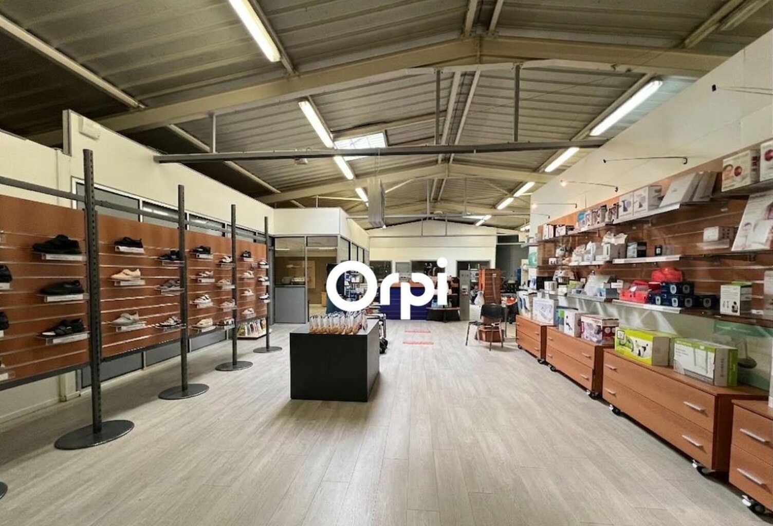 Local commercial de 358m2, en centre ville de Lens — photo 1