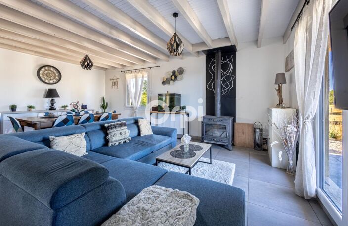 🏡 Maison rénovée avec dépendances et plus de 7 hectares de terrain attenant 🌳🐴 — photo 3