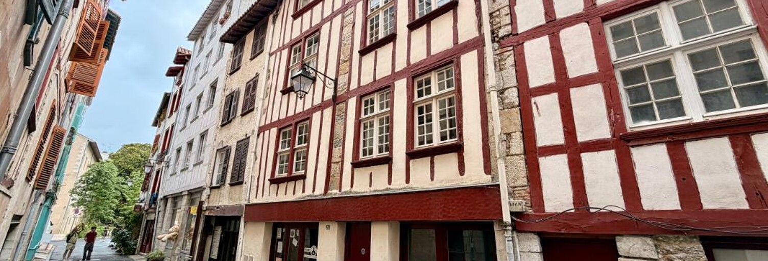 Appartement 1 Pièce 46 m² à vendre à Bayonne (64100)
