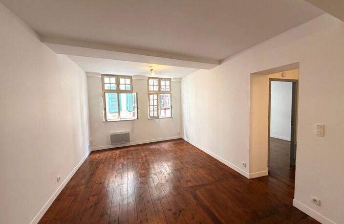 Appartement À Vendre — photo 2