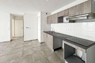 Appartement 4 pièces 981 €