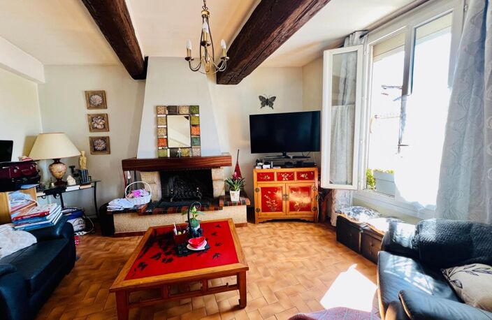 MAISON DE VILLAGE AVEC GRAND GARAGE — photo 3