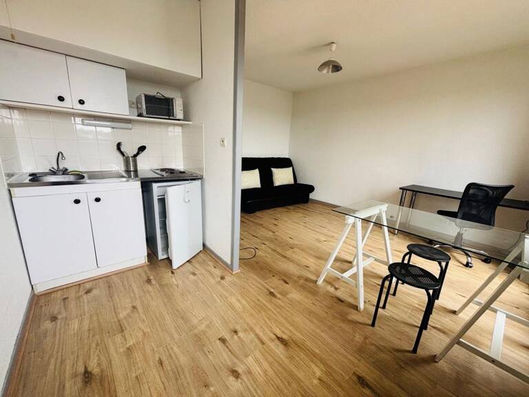   Opportunité idéale pour étudiant(e) secteur CHU !   — photo 1