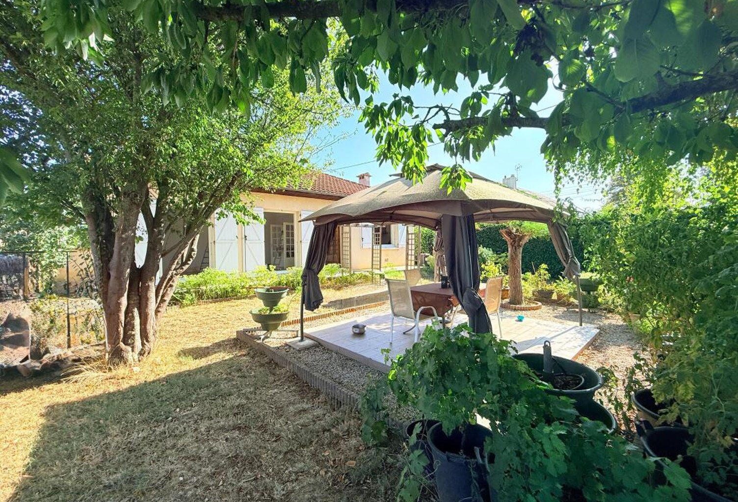 Maison À Vendre — photo 1