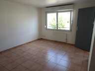 REIMS dans petite copropriété récente, appartement de type 2 en duplex . Faibles charges — photo 2