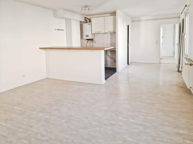 Appartement À Louer — photo du bien