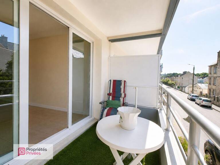 RARE SUR QUIMPER : T3 AVEC BALCON, GARAGE ET ASCENSEUR — photo 1