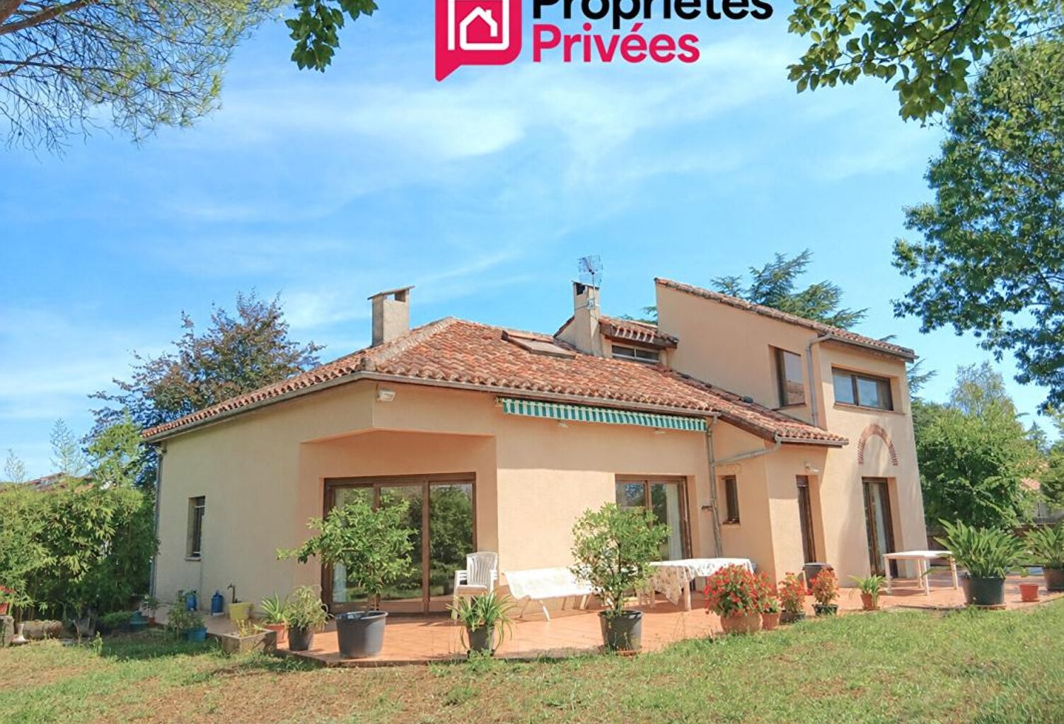 Maison d'architecte, Cahors centre ville à 5 minutes, 165 m², 4 chambres, grand jardin — photo 1