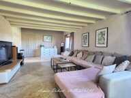 Maison familiale de plain-pied 192 m² sur plus de 8 000 m² avec vue dégagée sur le plateau — photo 3