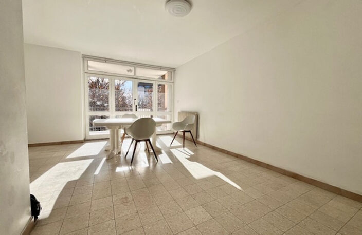 Magnifique appartement T3 de 74 m² avec terrasse et vue incroyable sur les Quais de Genève — photo 5
