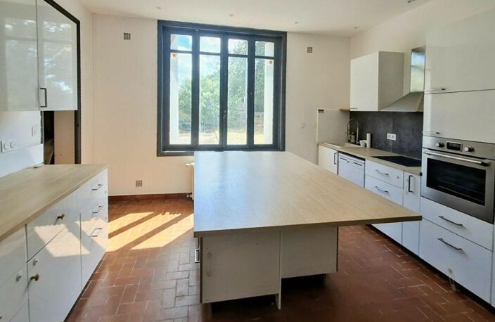 Maison en pierre, 4 chambres, garage attenant et grand terrain à 5 min de Saint-André-de-Cubzac — photo 2