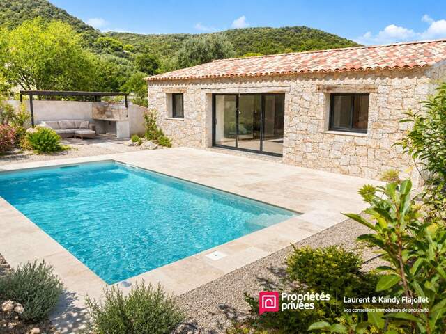 Bergerie type T3  en pierre sèche avec piscine - A 12 minutes de PORTO-VECCHIO (20137)- CORSE DU SUD - FRANCE — photo du bien