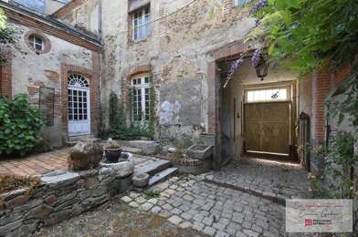 Maison 13 pièces 280800 €