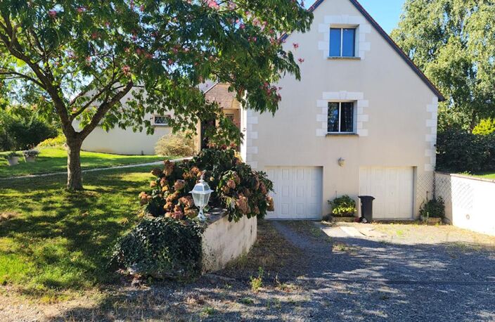 Maison Esvres 7 pièce(s) 246 m2 — photo 4