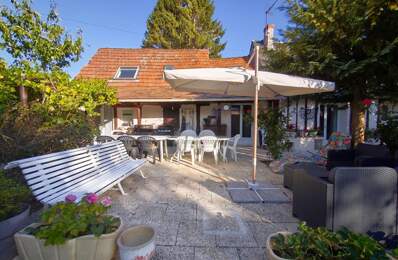 Maison de caractère  - Forges les Eaux - Terrain de 10 600 m² — photo du bien