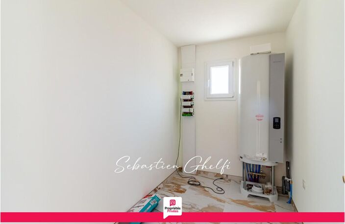 maison de plain-pied avec 3 chambres terrasse et terrain — photo 4