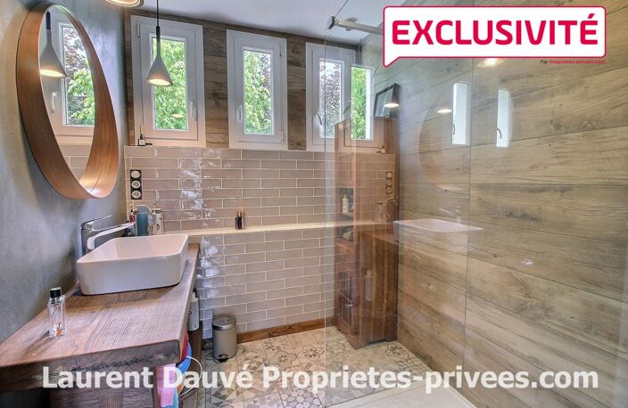 45750 ST PRYVE ST MESMIN - Maison 4 chambres et bureau sur s/sol total - Garage — photo 3