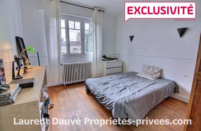 45750 ST PRYVE ST MESMIN - Maison 4 chambres et bureau sur s/sol total - Garage — photo 4