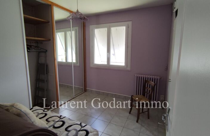 Maison de 155 m² et dépendance de 63m² — photo 5