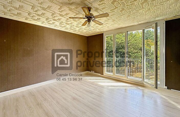 APPARTEMENT F4 TRAVERSANT AVEC BALCON, BOX ET CAVE — photo 4