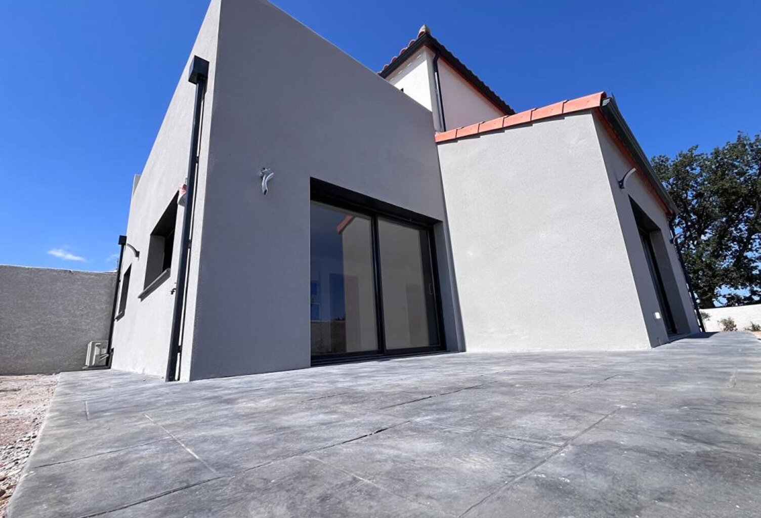 Magnifique maison neuve de 130 m²  en R+1 sur un terrain 3 faces piscinable sans vis-à-vis — photo 1