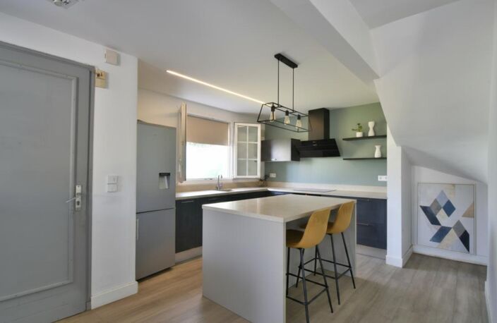 MOURENX - MAISON INDIVIDUELLE - 118 M² — photo 4