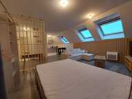 À saisir : Appartement type loft vendu meublé avec place de parking couverte et sécurisé — photo 4