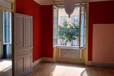 Appartement 3 pièces 239000 €