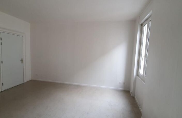 LOCATION Agen - Appartement T2 — photo 2
