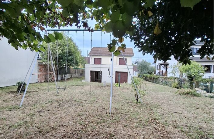 Vente maison 5 pièces 115 m² Rueil-Malmaison (92500) — photo 3