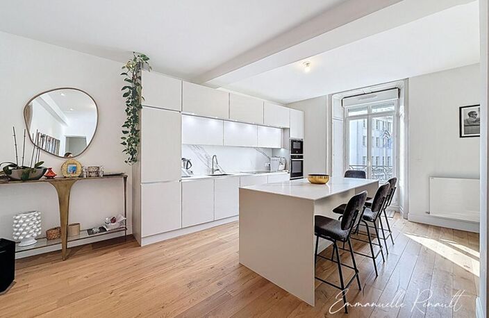 VANNES · PORT À 50 MÈTRES. APPARTEMENT D'EXCEPTION de 150,50 m², 4 chambres · Élégance et prestations haut de gamme — photo 3