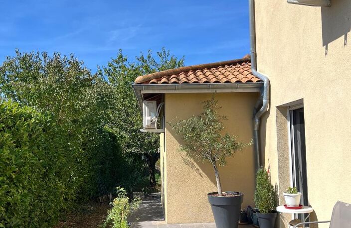 Vente maison 9 pièces 187 m² Saint-Bonnet-de-Mure (69720) — photo 3