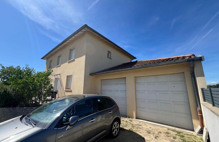 Vente maison 9 pièces 187 m² Saint-Bonnet-de-Mure (69720) — photo 4