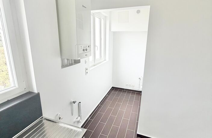 Location appartement 2 pièces 45 m² à Vitry-sur-Seine (94400) — photo 4
