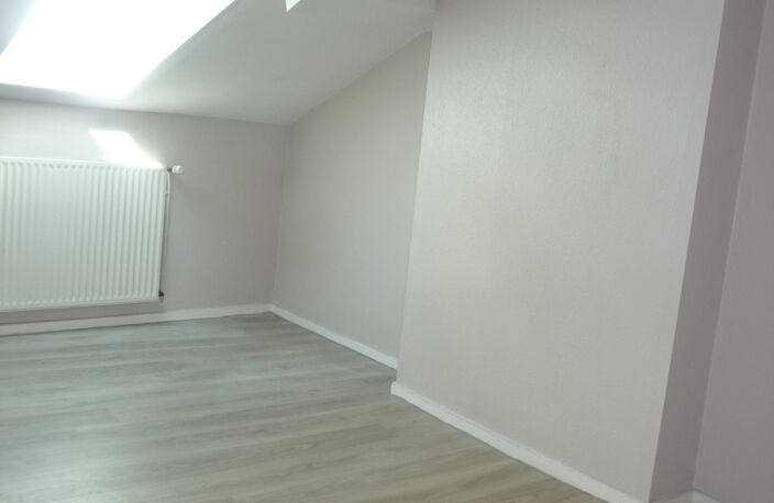 Saint Etienne En face de  Sciences Po appartement en duplex — photo 5